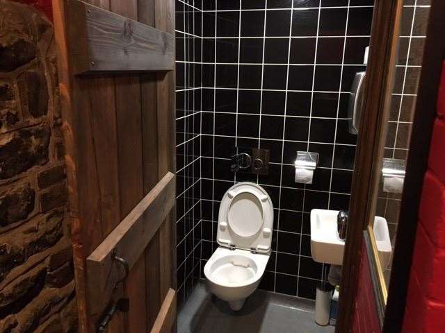 A massive improvement to the last time I was in. The toilets have been completely overhauled and are spotlessly clean and fresh – very different to days gone by
